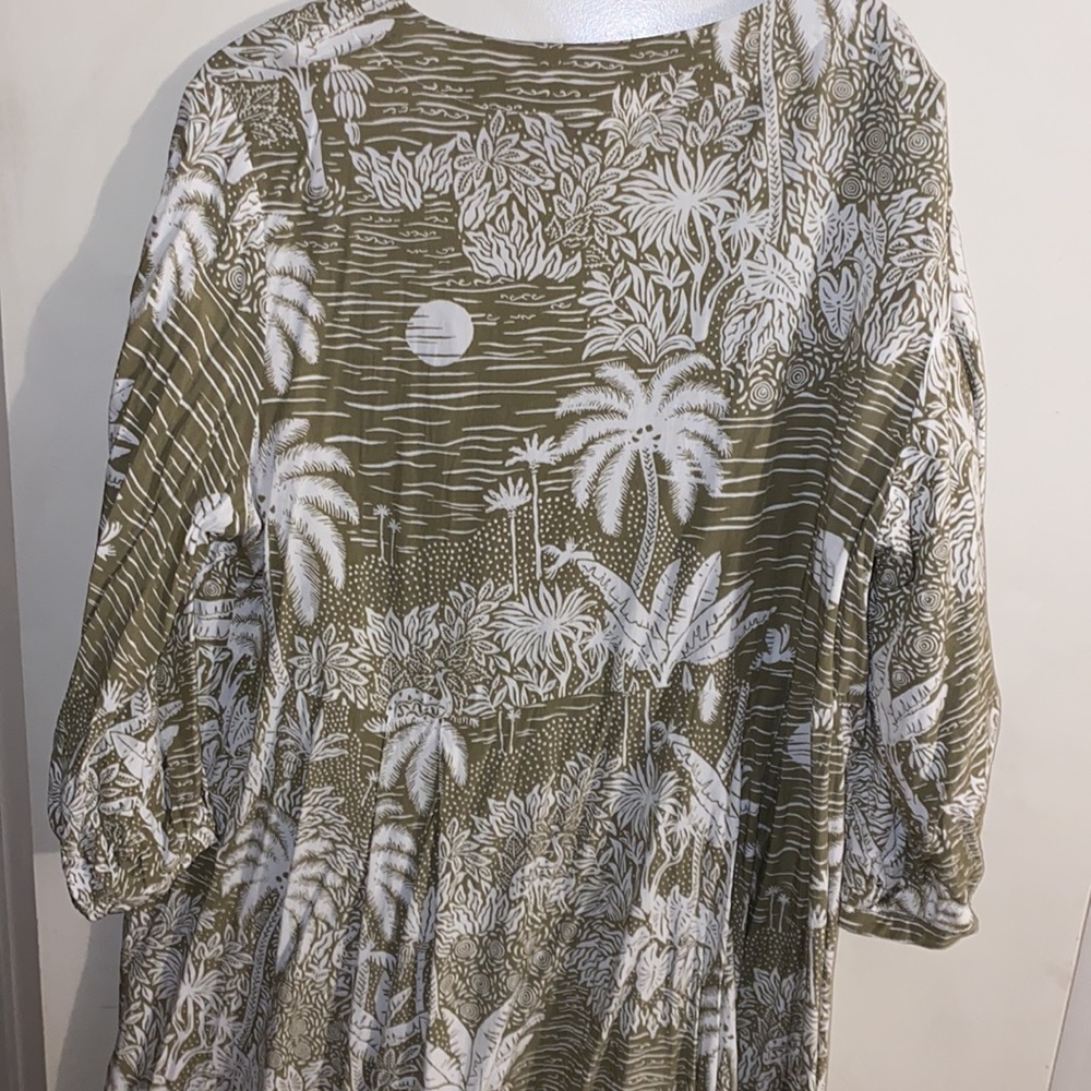 Designer Collab Tropical vacation dress